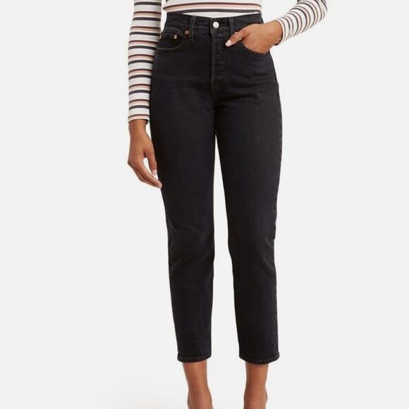 NWT Levi's 292497 Women's Premium Wedgie Icon Fit Jeans Size W26/L29 - Picture 1 of 14
